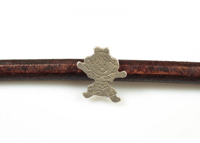 Entrepieza regaliz niña...