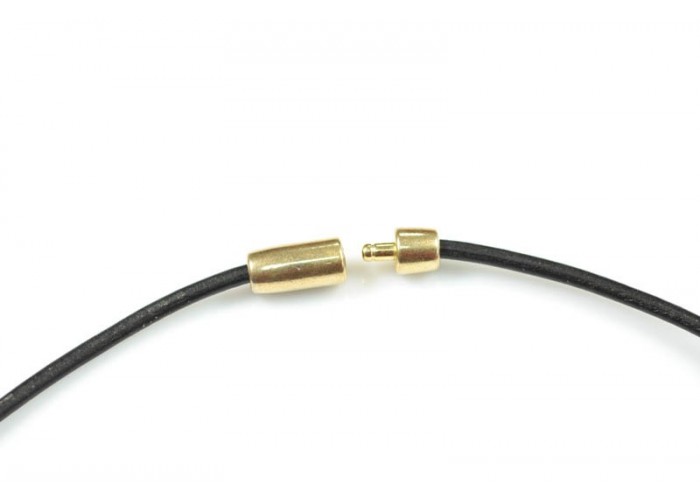 Cierre tubo 3mm presión Oro