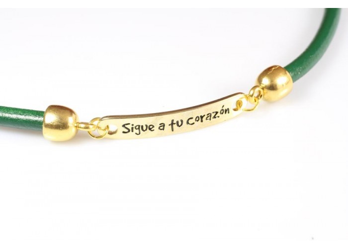 Pulsera frase "sigue a tu...