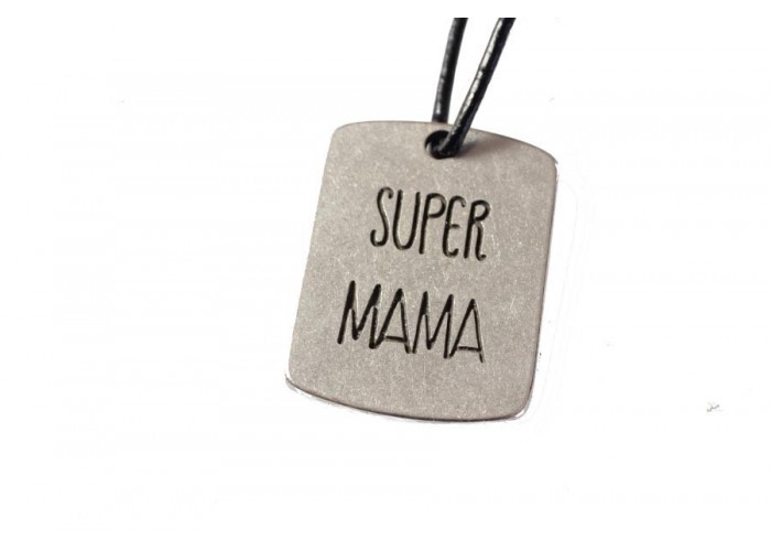 Colgante (Super Mama)...