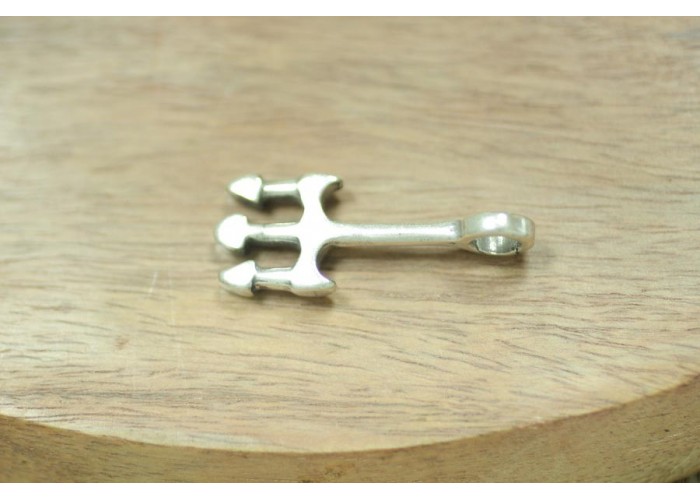 Colgante tridente 35x10mm