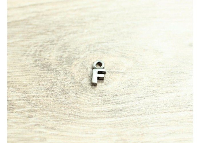 Colgante letra "F" 12mm