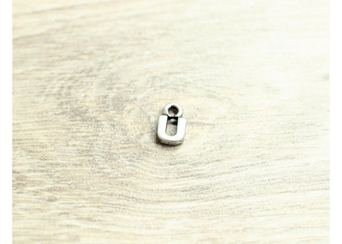 Colgante letra "U" 12mm