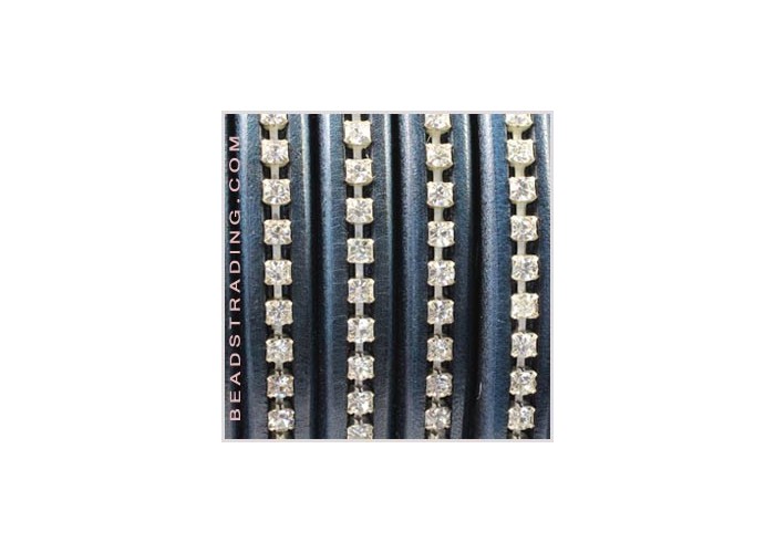 Cuero regaliz con strass...