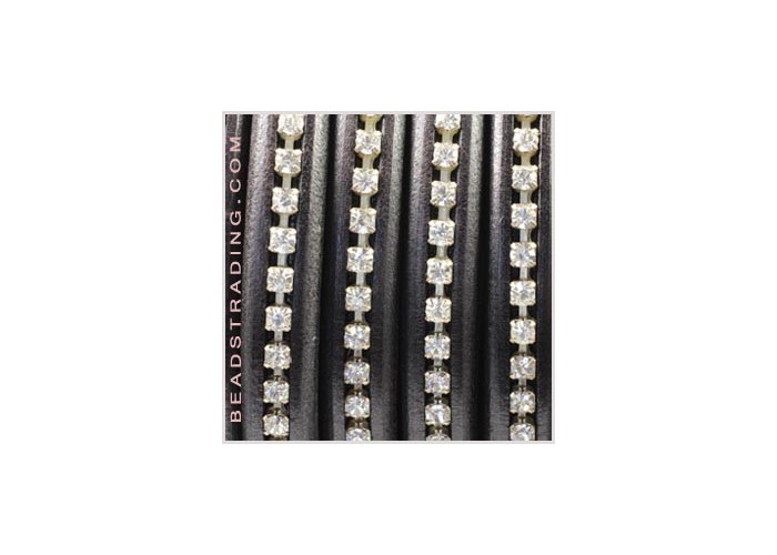 Cuero regaliz con strass...