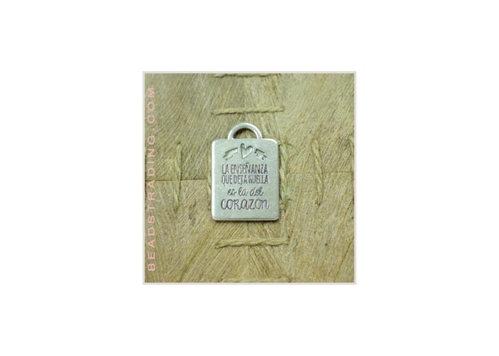 Llavero 25 x 37 mm *La...