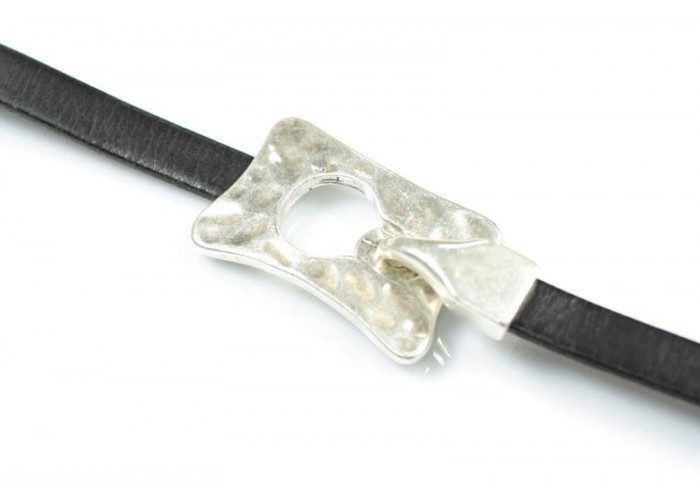 Cierre cuadrado martillado...