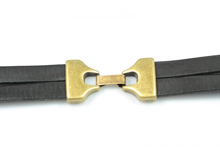 Cierre Oro Viejo plano dos...