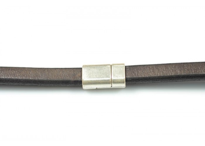 Cierre imán regaliz 10x7mm...