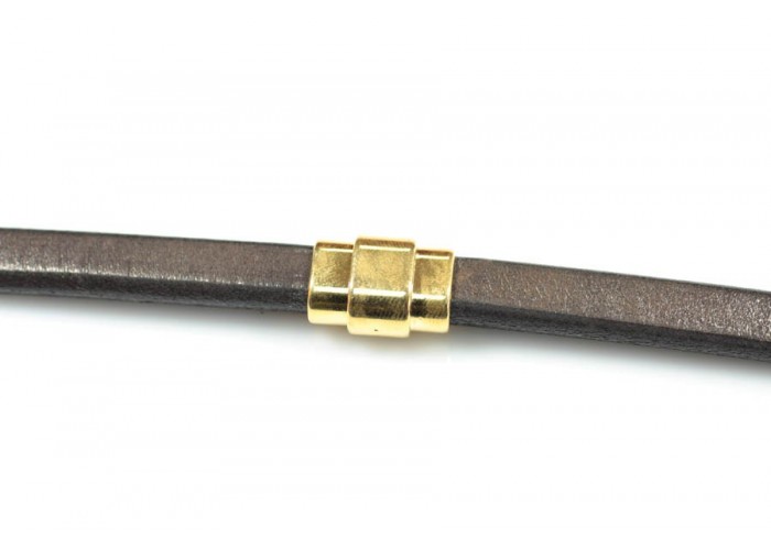 Cierre regaliz imán 10x7mm...