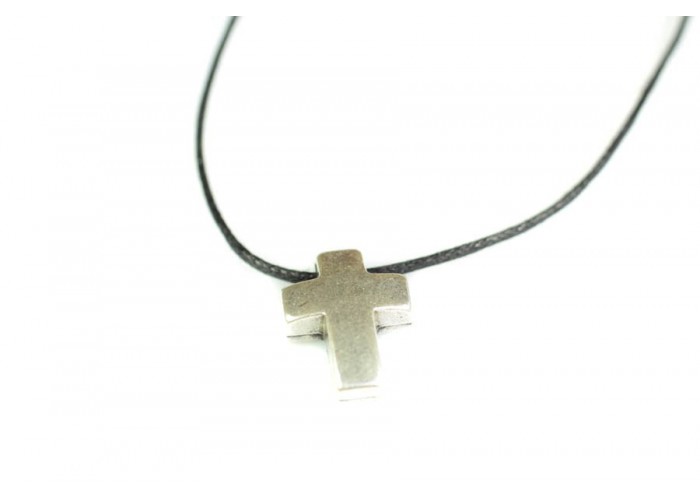 Colgante cruz lisa 15x13mm...