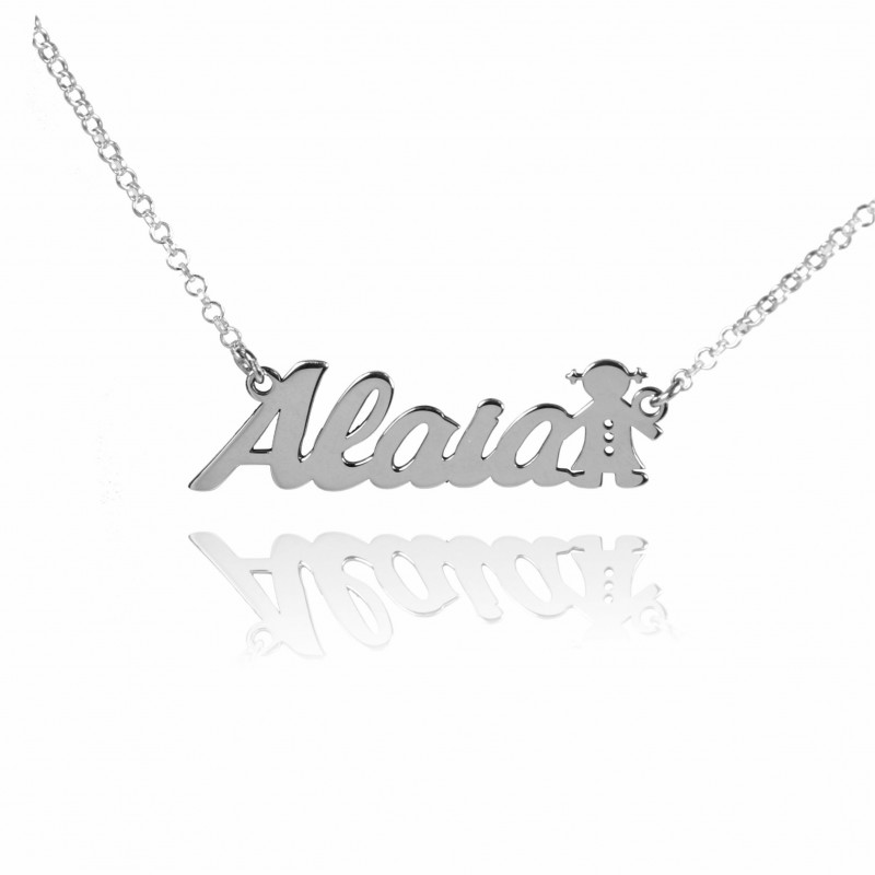 Collar con nombre nina en...