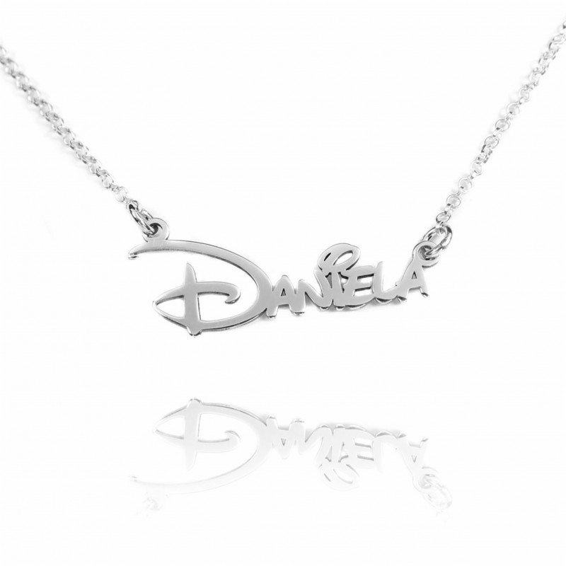 Collar con nombre...