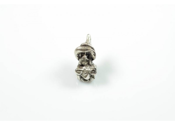 Colgante bruja  relieve 3mm...